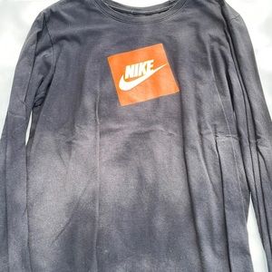 Men’s Nike Long Sleeve Shirt